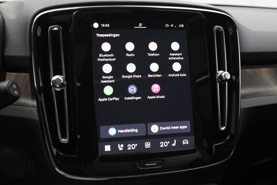 Volvo XC40 Recharge Twin Ultimate 82 kWh 408 PK, SOH 96 %, Panoramadak, Harman/Kardon, 360 Camera, 4X Stoelverwarming