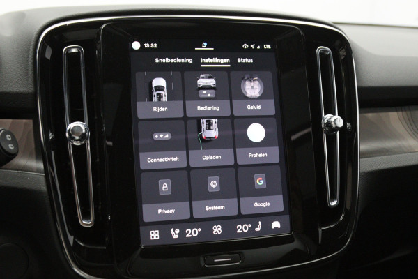 Volvo XC40 Recharge Twin Ultimate 82 kWh 408 PK, SOH 96 %, Panoramadak, Harman/Kardon, 360 Camera, 4X Stoelverwarming