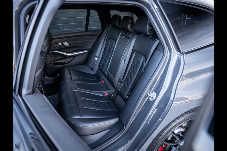 BMW 3 Serie Touring 330e M-Sport Pro l Individuel l Pano l ACC l Performance Diff.