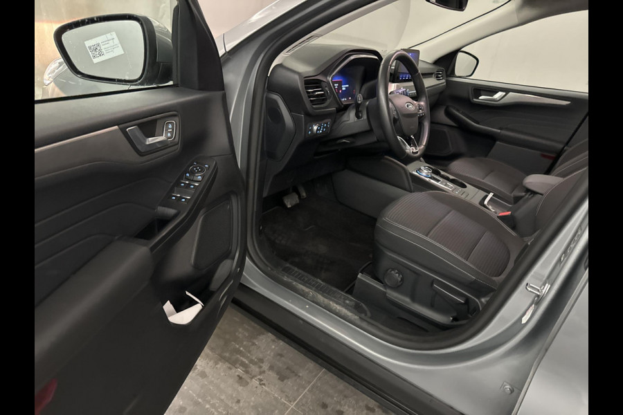 Ford Kuga 2.5 PHEV Titanium 225pk | Wegklapbare Trekhaak | Winter Pack | Navigatie | Achteruitrijcamera | 1.500kg Trekgewicht