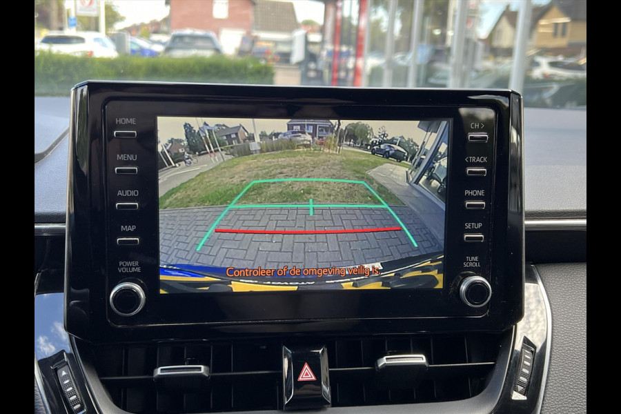 Toyota Corolla Touring Sports 2.0 Hybrid Dynamic Plus | Dodehoekherkenning, Parkeersensoren, Stoel + Stuurverwarming, Keyless, 17 inch
