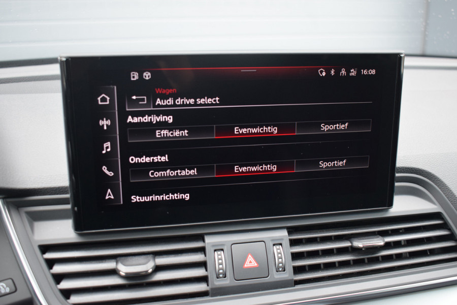 Audi Q5 50 TFSI e S-line | Luchtvering | Pano | Leer | Quantum Grijs
