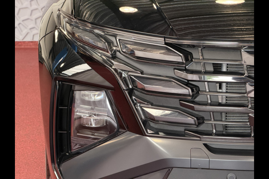 Hyundai Tucson NW AUTO 1.6 T-GDI PHEV N-LINE LEER 360.CAMERA ELEK.KLEP ELEK.STOEL/GEHEUGEN VERWARMD/KOELING SUBWFR 19"LMV ZWARTE HEMEL STUURVER PLUG IN HYBRIDE