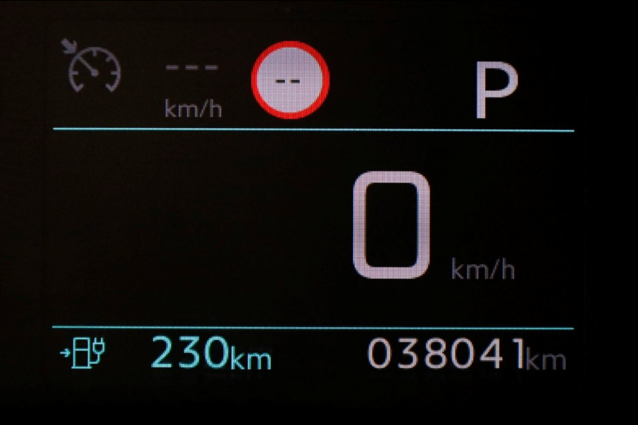 Peugeot e-Expert L2H1 Standard Premium 75 kWh 100% Elektrisch Snellader Airco/Navi SOH 92% 01-2022