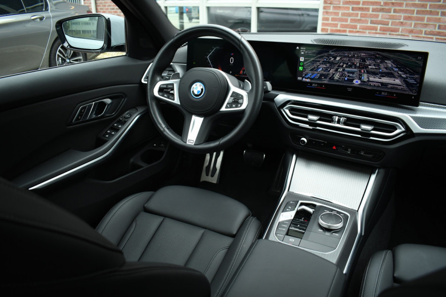 BMW 3 Serie Touring 320e M-Sport Shadowline Leder 18inch BTW-auto