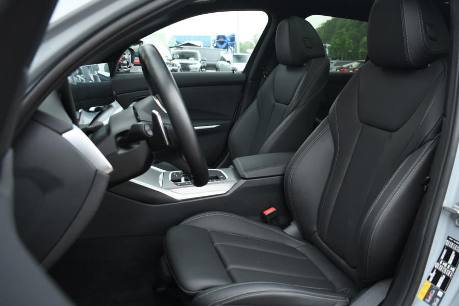 BMW 3 Serie Touring 320e M-Sport Shadowline Leder 18inch BTW-auto