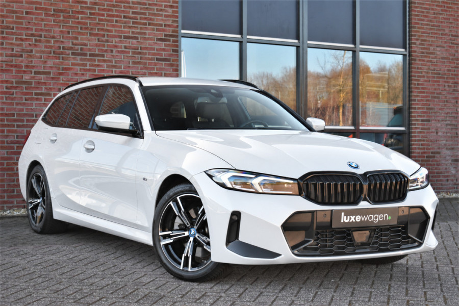 BMW 3 Serie Touring 320e M-Sport Shadowline Leder 18inch BTW-auto