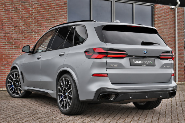 BMW X5 xDrive50e M-Sport Frozen-grey Pano Trekh Massage ACC 360 HUD 4WS Soft-close H/K