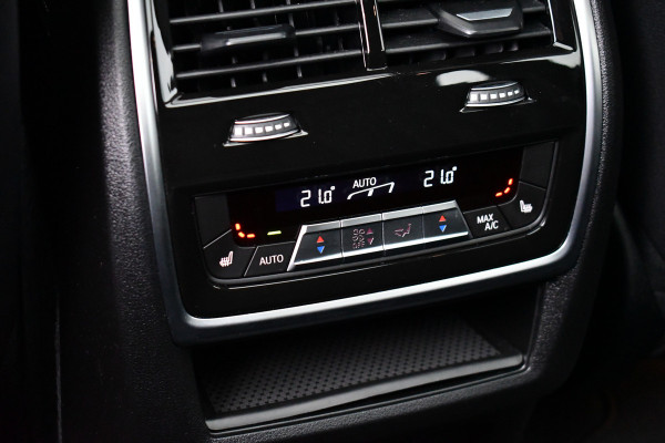 BMW X5 xDrive50e M-Sport Frozen-grey Pano Trekh Massage ACC 360 HUD 4WS Soft-close H/K