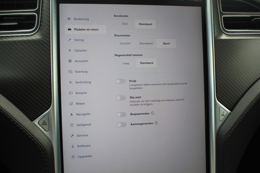 Tesla Model X 100D / 1e Eign. / Autopilot / Trekhaak / Panoramadak / 22'' / Luxe Leder / Luchtvering