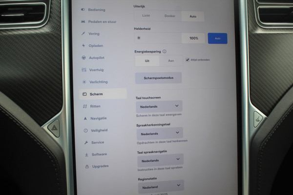 Tesla Model X 100D / 1e Eign. / Autopilot / Trekhaak / Panoramadak / 22'' / Luxe Leder / Luchtvering