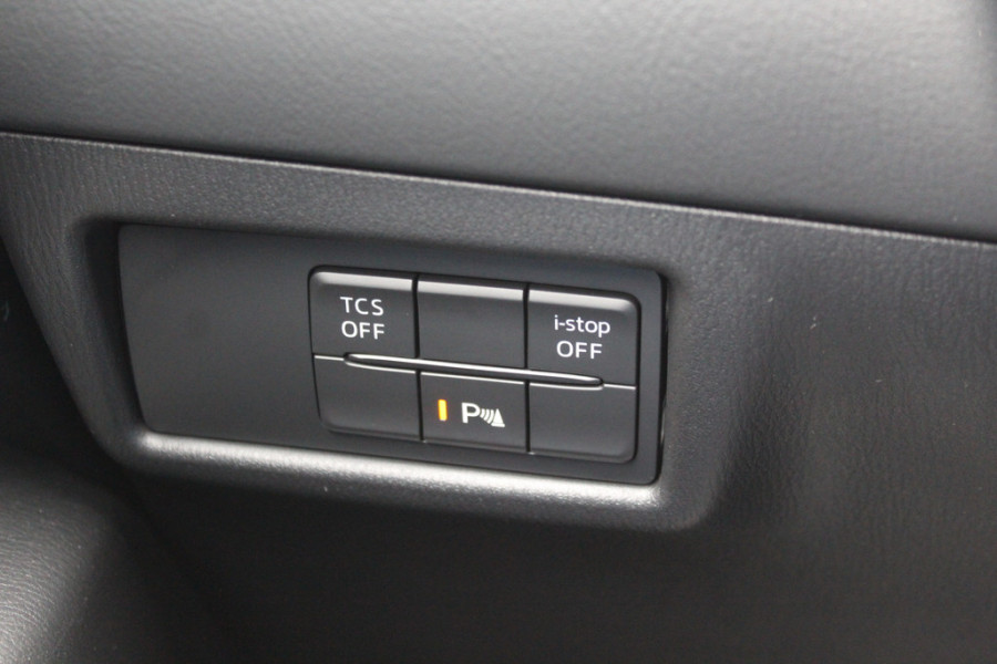 Mazda CX-5 2.0 SkyActiv-G 165 Business Comfort / Trekhaak / 360Camera / Head-up / Leder / Bose / Keyless / 19'' / Dodehoek / Navigatie / DAB / Stoelverwarming / Cruise Control
