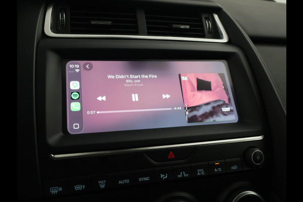 Jaguar E-Pace 2.0 P200 AWD S + CARPLAY | AFN. TREKHAAK | STANDKACHEL | LEDER | CAMERA
