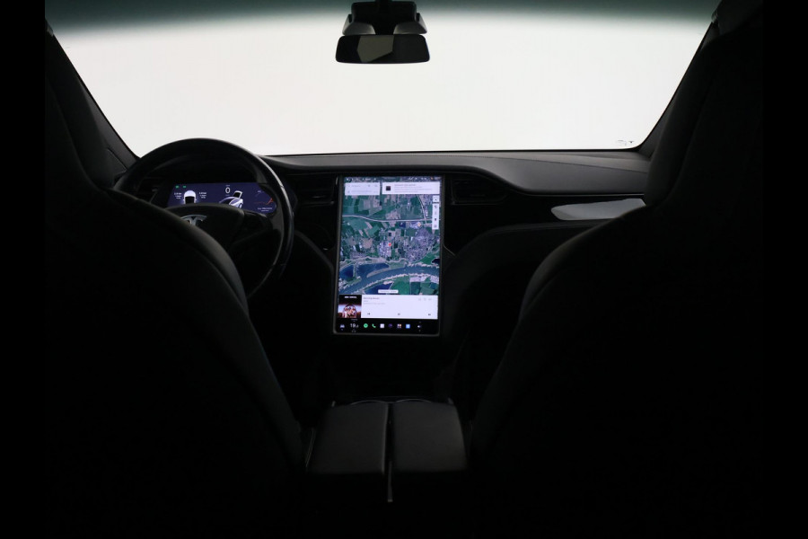 Tesla Model X 75D 333 PK BASE + TREKHAAK 2250 KG | STOELVERW. V+A | CAMERA | LUCHTVERING