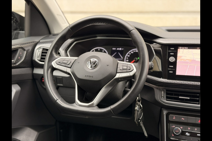 Volkswagen T-Cross 1.0 TSI DSG LED 17'' Stoelverw CarPlay