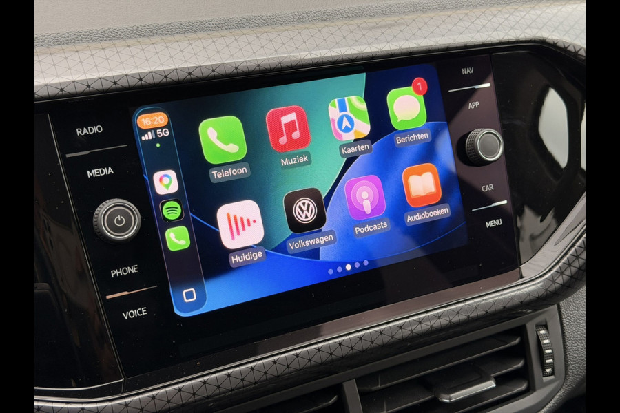 Volkswagen T-Cross 1.0 TSI DSG LED 17'' Stoelverw CarPlay