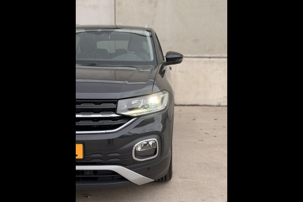 Volkswagen T-Cross 1.0 TSI DSG LED 17'' Stoelverw CarPlay