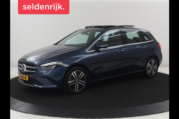 Mercedes-Benz B-klasse 250 e Business Solution Luxury Limited | SOH 97,5% | Panoramadak | Memory | Leder | Cruise control | Stoelverwarming | Sfeerverlichting | Elektrische achterklep | Camera | Park assist