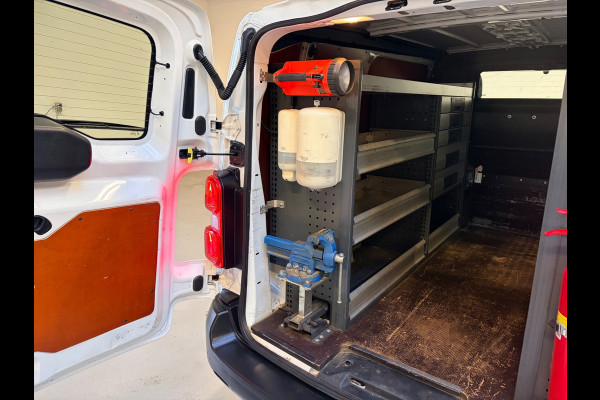 Citroën Jumpy Servicewagen 1.6 BlueHDI 95pk euro6 L2H1 V230 omvormer BOTT inrichting Standkachel Trekhaak 2000KG, RIJKLAARPRIJS!
