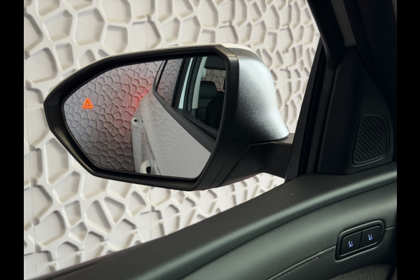 Hyundai Tucson 1.6 T-GDI PHEV N-LINE 360.CAMERA WIT ELEK.KLEP ELEK.STOEL/GEHEUGEN VERWARMD/KOELING SUBWFR 19"LMV ZWARTE HEMEL STUURVERW. PLUG IN HYBRIDE