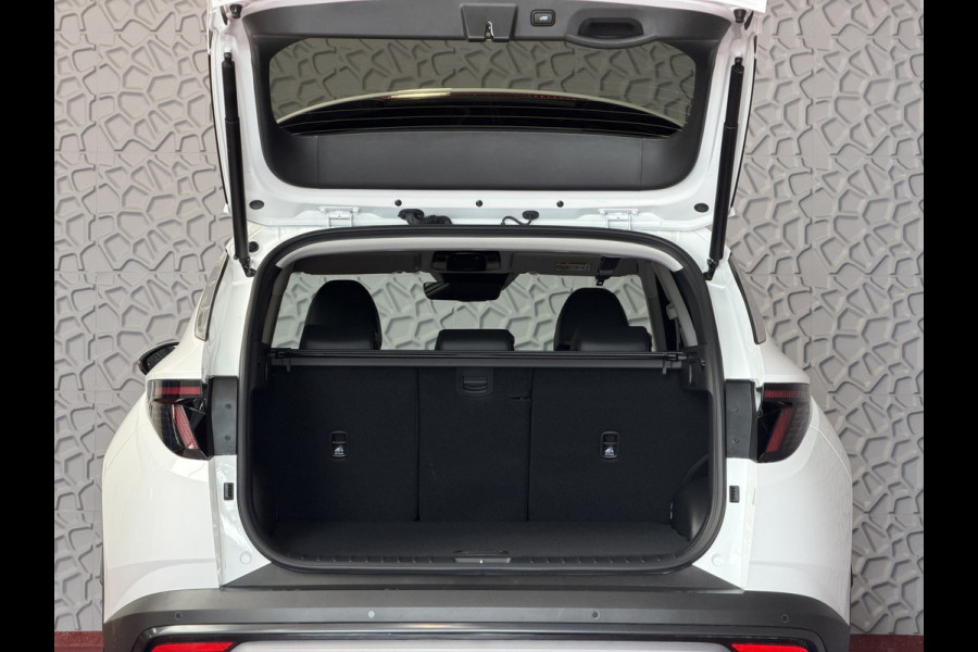 Hyundai Tucson 1.6 T-GDI PHEV N-LINE 360.CAMERA WIT ELEK.KLEP ELEK.STOEL/GEHEUGEN VERWARMD/KOELING SUBWFR 19"LMV ZWARTE HEMEL STUURVERW. PLUG IN HYBRIDE