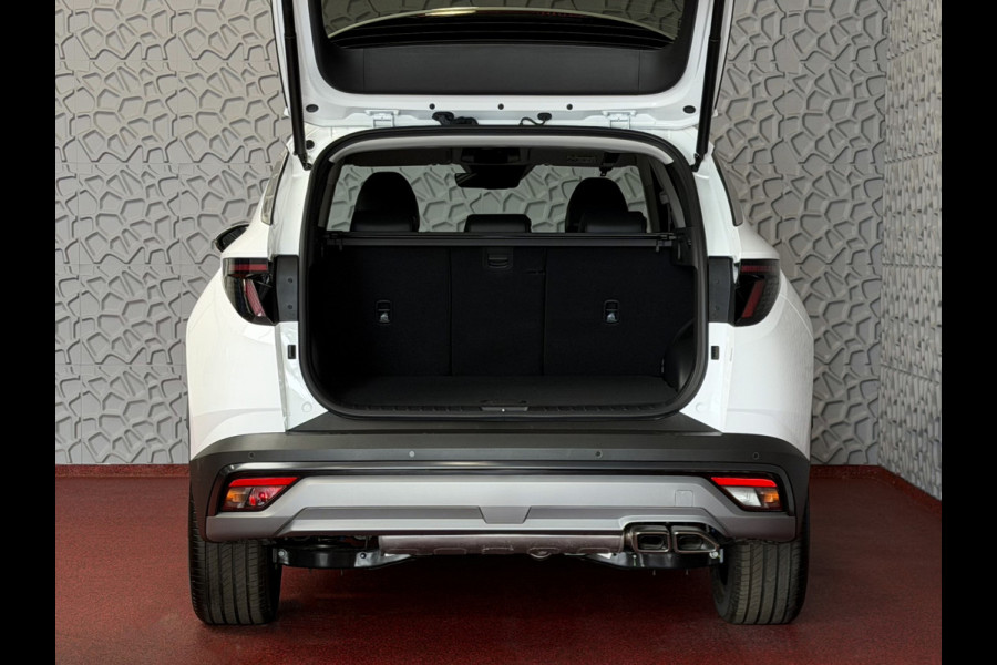 Hyundai Tucson 1.6 T-GDI PHEV N-LINE 360.CAMERA WIT ELEK.KLEP ELEK.STOEL/GEHEUGEN VERWARMD/KOELING SUBWFR 19"LMV ZWARTE HEMEL STUURVERW. PLUG IN HYBRIDE
