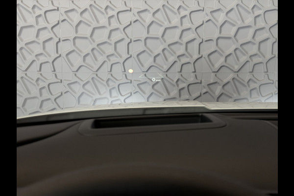 Hyundai Tucson 1.6 T-GDI PHEV N-LINE 360.CAMERA WIT ELEK.KLEP ELEK.STOEL/GEHEUGEN VERWARMD/KOELING SUBWFR 19"LMV ZWARTE HEMEL STUURVERW. PLUG IN HYBRIDE