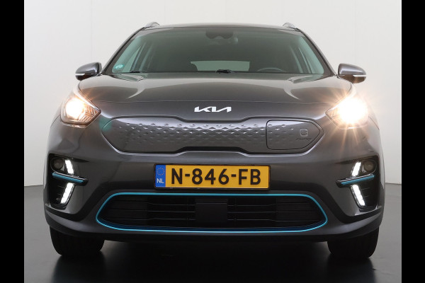 Kia e-Niro Edition 64kWh SOH 95,7% Stuur+Stoelverwarming Adap.Cruise Camera Apple Carplay Android Auto Navi Ecc Keyless-go DAB Lane Assist Isofix Regensensor Bluetooth 1e Eigenaar Origineel Nederlandse Auto