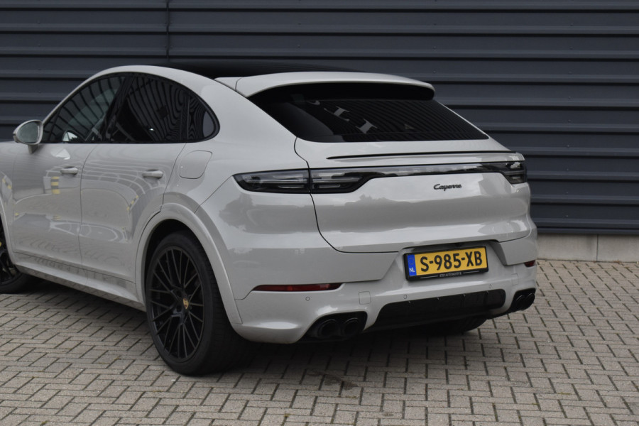 Porsche Cayenne Coupé 3.0 E-Hybrid Platinum Edition SportDesign *Krijt* | Sportuitlaat | Panorama | ACC | Trekhaak | Ventilatie | Achterasbesturing | Bose | Head-Up | 22'' Wielen |