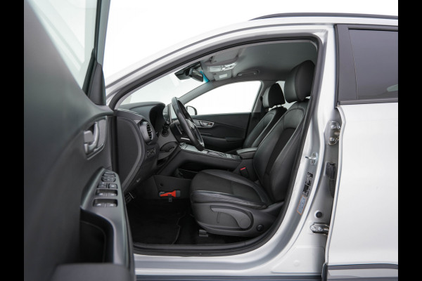 Hyundai Kona EV Fashion 64 kWh (3-Fase) {SOH-100%} (INCL-BTW)  Aut *HEATPUMP | NAVI-FULLMAP | LEATHER-FABRIC | KEYLESS | CAMERA | DAB | ECC | ADAPTIVE-CRUISE | LANE-ASSIST | HEATED-SEATS | PRIVACY-GLASS | HEAD-UP | SHIFTPADDLES | 17"ALU*