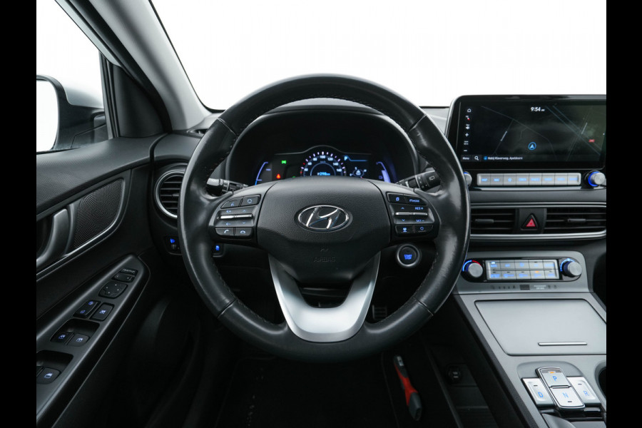 Hyundai Kona EV Fashion 64 kWh (3-Fase) {SOH-100%} (INCL-BTW)  Aut *HEATPUMP | NAVI-FULLMAP | LEATHER-FABRIC | KEYLESS | CAMERA | DAB | ECC | ADAPTIVE-CRUISE | LANE-ASSIST | HEATED-SEATS | PRIVACY-GLASS | HEAD-UP | SHIFTPADDLES | 17"ALU*