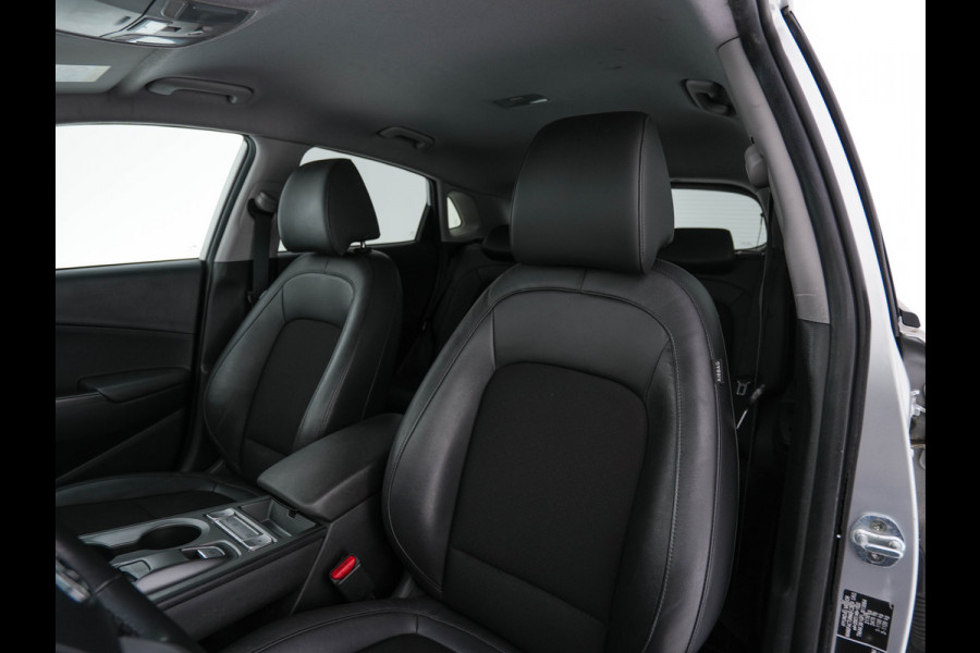 Hyundai Kona EV Fashion 64 kWh (3-Fase) {SOH-100%} (INCL-BTW)  Aut *HEATPUMP | NAVI-FULLMAP | LEATHER-FABRIC | KEYLESS | CAMERA | DAB | ECC | ADAPTIVE-CRUISE | LANE-ASSIST | HEATED-SEATS | PRIVACY-GLASS | HEAD-UP | SHIFTPADDLES | 17"ALU*