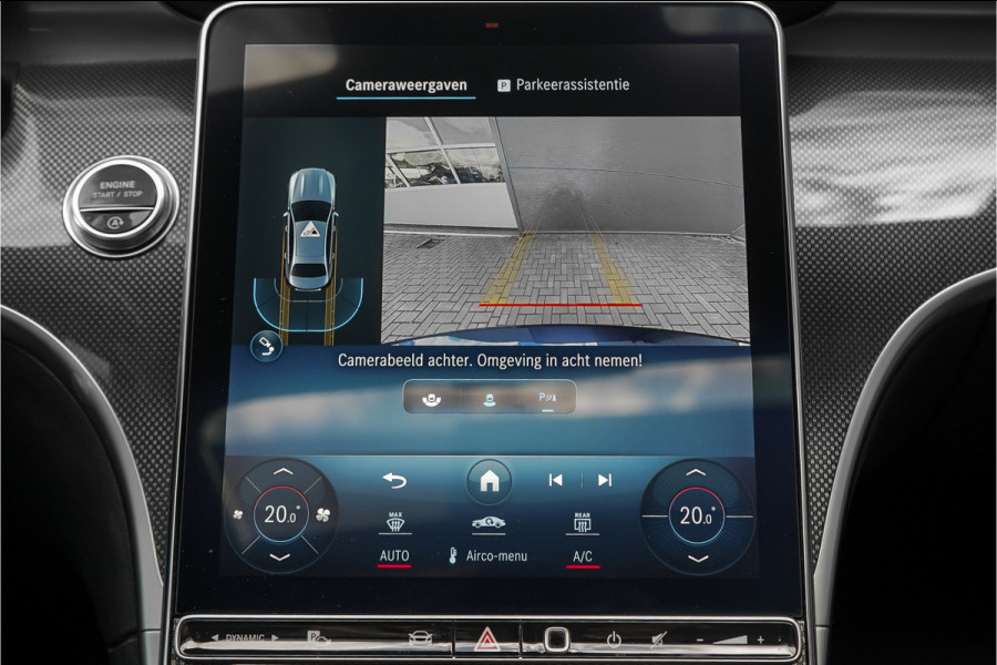 Mercedes-Benz C-Klasse 200 Launch Edition AMG Line Pano Trekhaak Camera Stoelverw