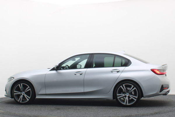 BMW 3-serie 320i Executive Edition Leder/Stof, Virtual, Cruise, Apple Carplay, LED, Climate, PDC, 19''