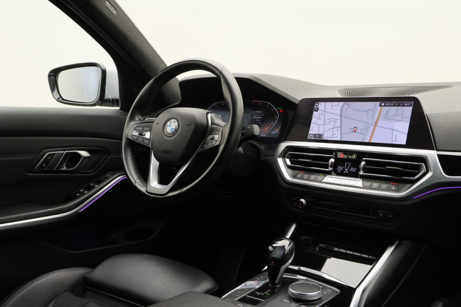 BMW 3-serie 320i Executive Edition Leder/Stof, Virtual, Cruise, Apple Carplay, LED, Climate, PDC, 19''