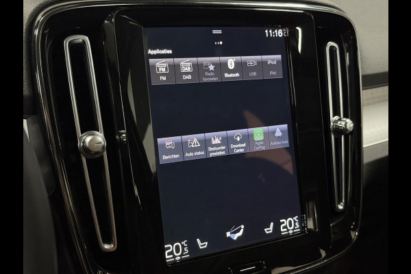 Volvo XC40 1.5 T4 Recharge Inscription Expression Open dak | Stuur-/Stoelverwarming | Achteruitrij camera | Cruise control | Keyless | 19" wielen