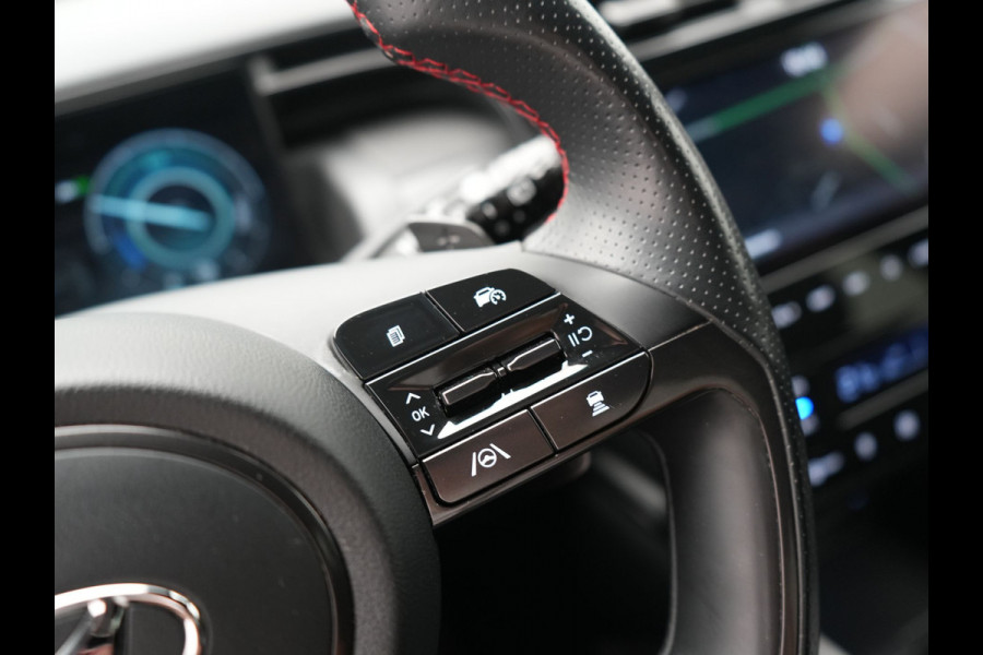 Hyundai Tucson 1.6 T-GDI N Line 4WD PHEV 265pk Dealer O.H | Adaptive Cruise | Camera | Alcantara Sportstoelen & Stuur Verwarmd | Krell Audio | Apple Carplay | Keyless | Blis | 19"L.M | Navigatie | DAB | Plug In Hybrid |
