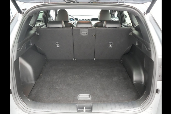 Hyundai Tucson 1.6 T-GDI N Line 4WD PHEV 265pk Dealer O.H | Adaptive Cruise | Camera | Alcantara Sportstoelen & Stuur Verwarmd | Krell Audio | Apple Carplay | Keyless | Blis | 19"L.M | Navigatie | DAB | Plug In Hybrid |