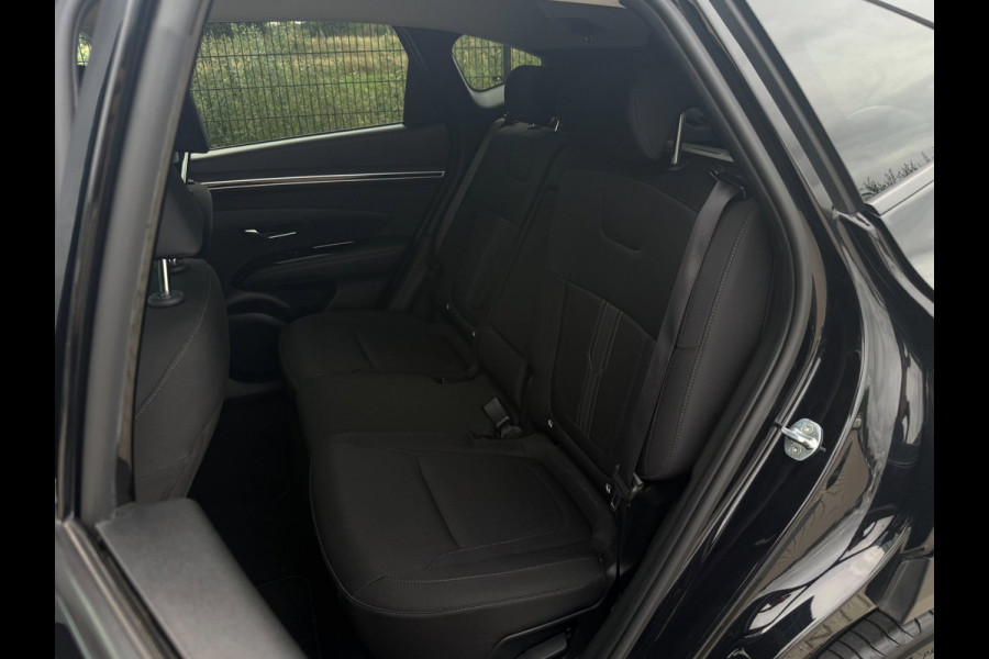 Hyundai Tucson 1.6 T-GDI PHEV Comfort 4WD | Carplay | PDC | Stoelverwarming | ACC |