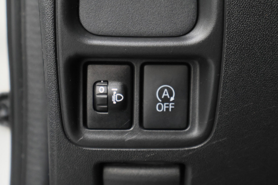 Peugeot 108 1.0 e-VTi Active Eerste Eigenaar, 5-Deurs, Airco, Bluetooth, DAB, Elektrische Ramen