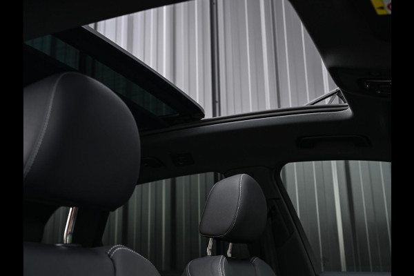 Audi Q5 50 TFSI e S edition | Panoramadak | Camera | Memory Seat | Keyless Entry | Trekhaak | Cruise Control | Interieurvoorklimatisering |