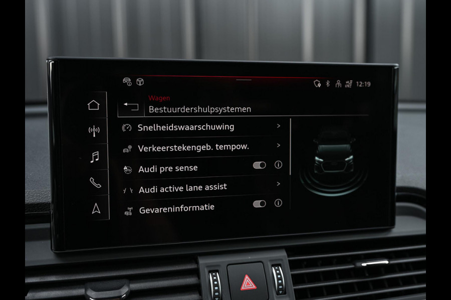 Audi Q5 50 TFSI e S edition | Panoramadak | Camera | Memory Seat | Keyless Entry | Trekhaak | Cruise Control | Interieurvoorklimatisering |