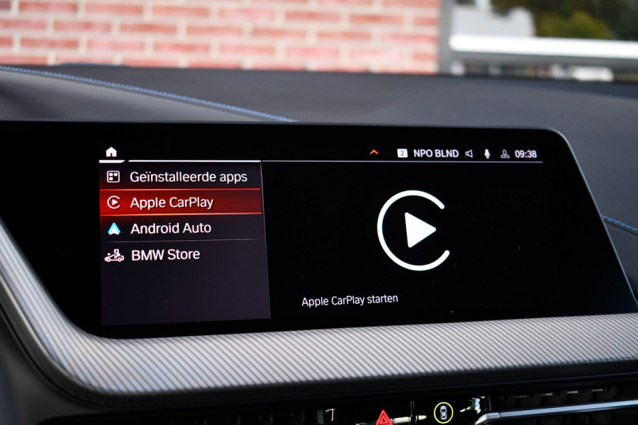 BMW 2 Serie Gran Coupé 218i M-Sport Shadowline Trekhaak 18inch Live-cockpit Sfeerverlichting