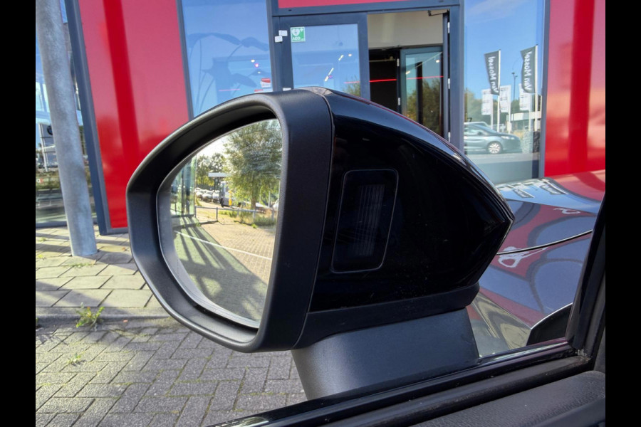 Audi A3 Sportback 2.0 TFSI S3 Quattro Edition One PANO