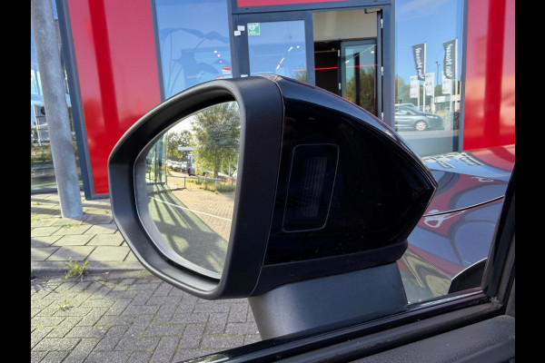 Audi A3 Sportback 2.0 TFSI S3 Quattro Edition One PANO
