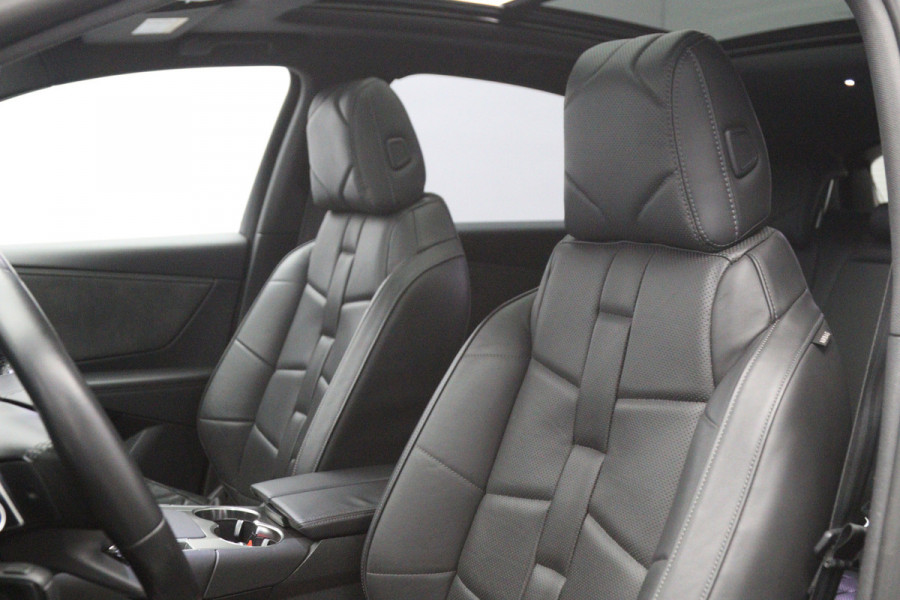 DS Ds 7 Crossback E-Tense 4x4 So Chic 300 PK PHEV, Panoramadak, LED, Leder