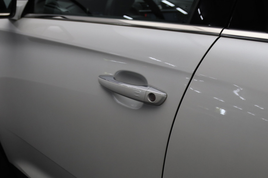 DS Ds 7 Crossback E-Tense 4x4 So Chic 300 PK PHEV, Panoramadak, LED, Leder