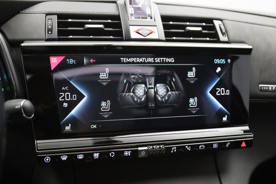 DS Ds 7 Crossback E-Tense 4x4 So Chic 300 PK PHEV, Panoramadak, LED, Leder