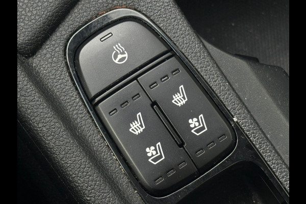Kia Niro 1.6 GDi Hybrid ExecutiveLine Schuifdak|Stoelventilatie|Keyless|Trekhaak