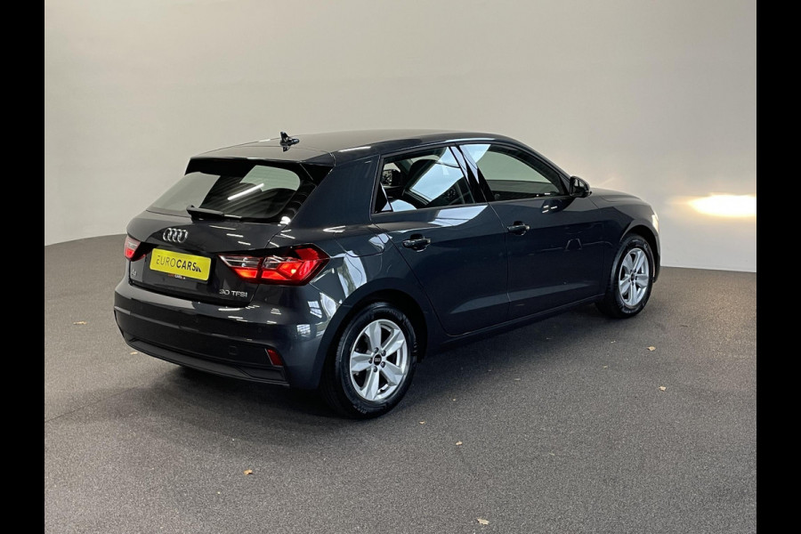 Audi A1 Sportback 1.0 TFSI Sportback Automaat Navigatie Apple Carplay/Android Auto Parkeersensoren Cruise Control Climate Control Lichtmetalen velgen